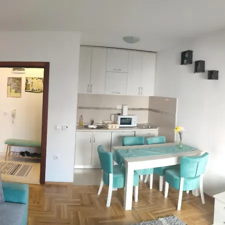 Aleksandar Apartamento